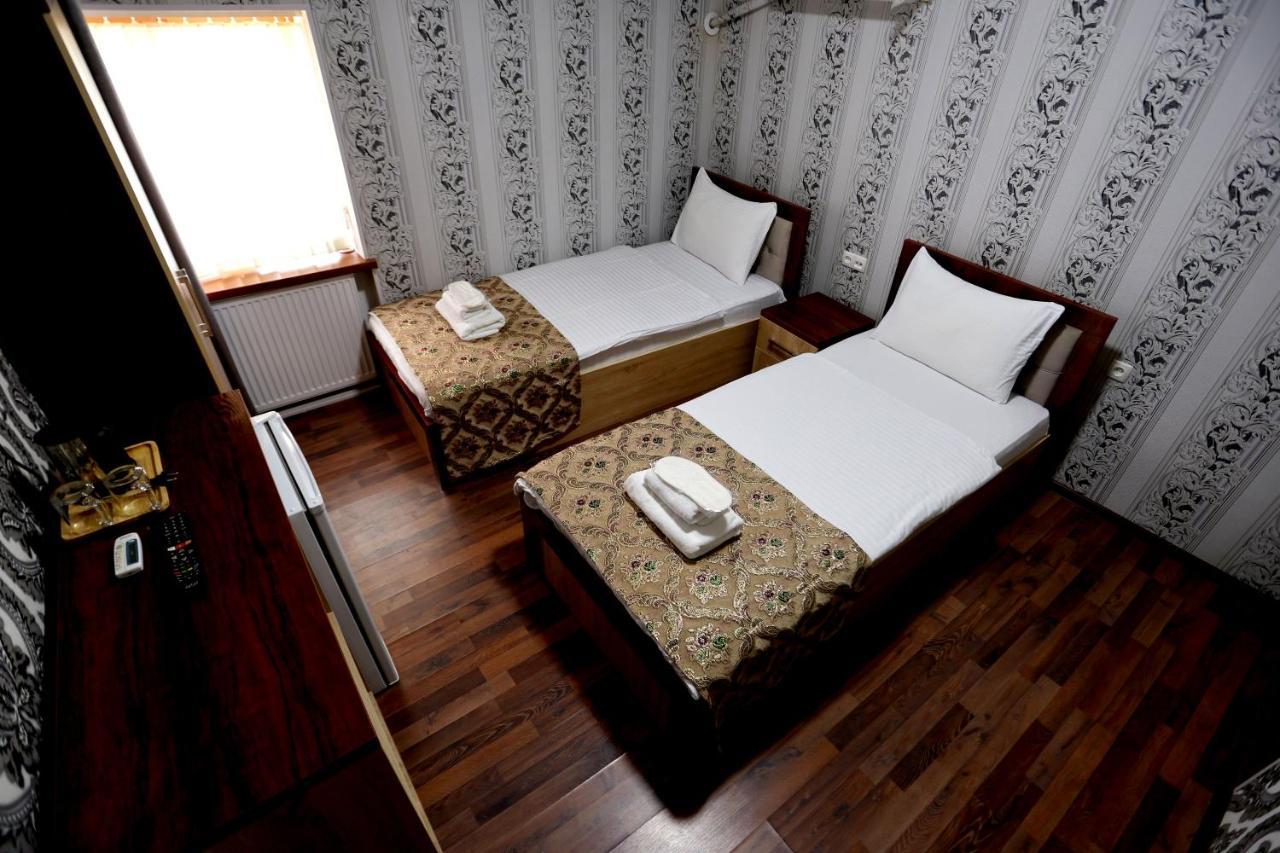 Hotel Plaza 777 Samarkand Luaran gambar