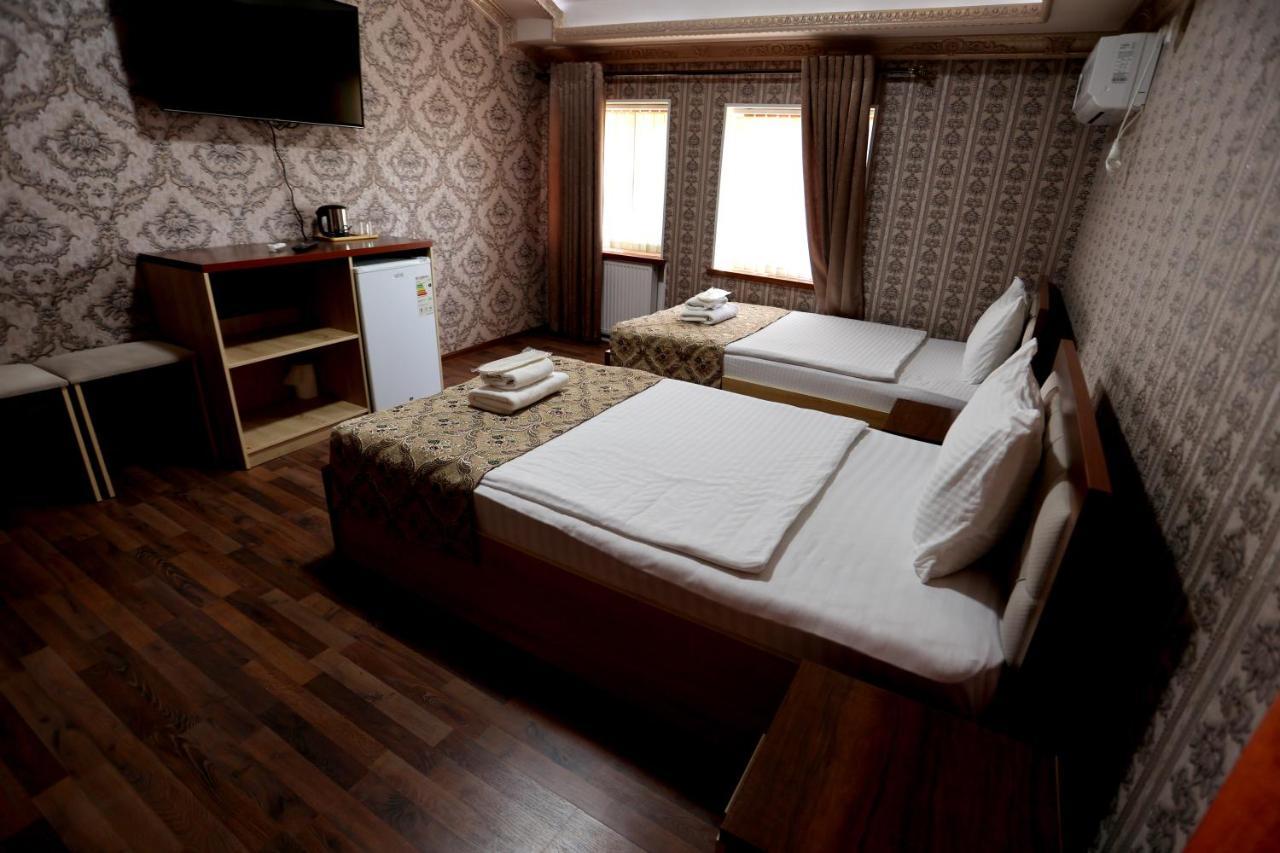 Hotel Plaza 777 Samarkand Luaran gambar